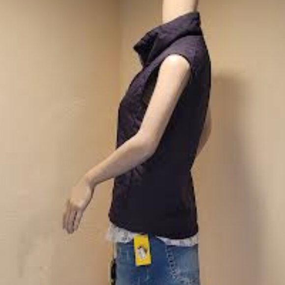 Port Authority Lightweight Rich Plum Women's Vest - Size Small - Picture 3 of 10